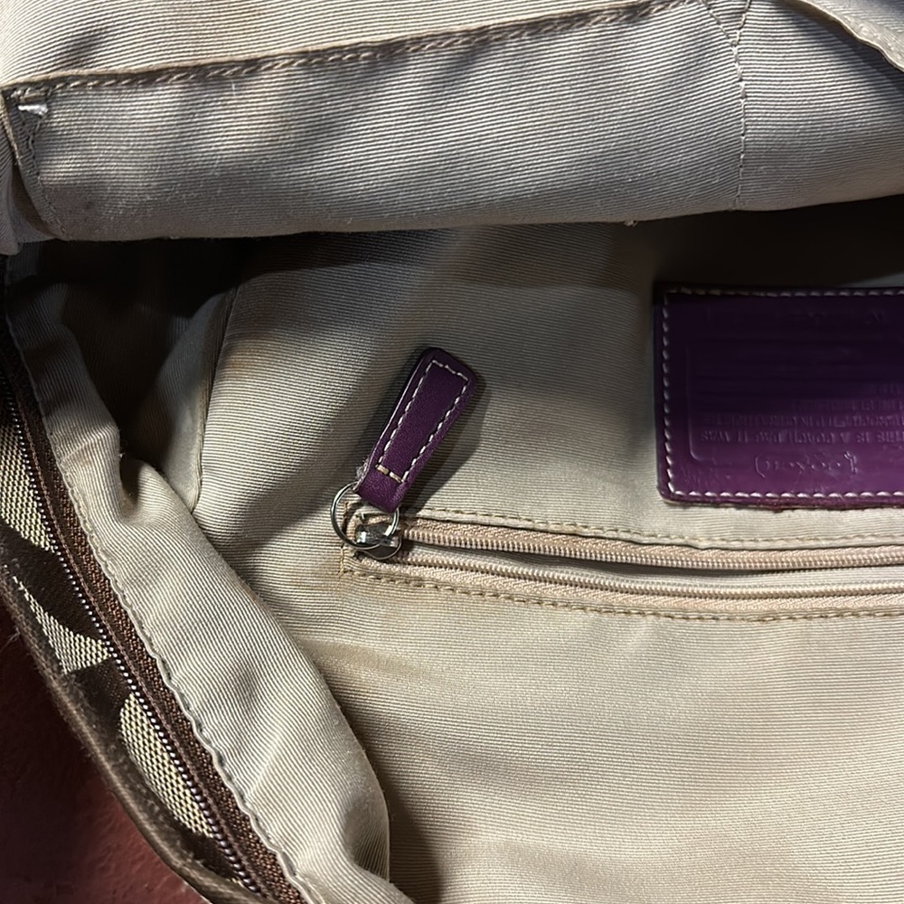 Authentic Coach backpack - Picture 5 of 16